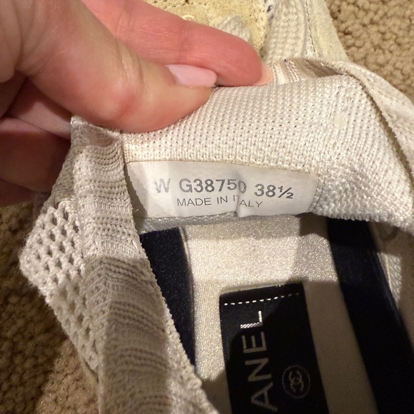 Chanel beige and white sock sneakers 38.5 - Picture 8 of 9